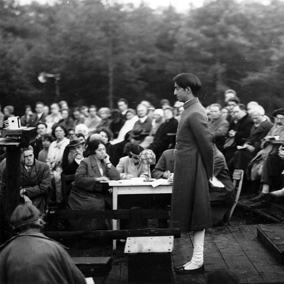 Krishnamurti: Order of the Star Dissolution Speech ยท 3 August 1929